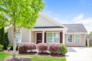 2802 WILD POPLAR WAY GREENSBORO, NC 27405